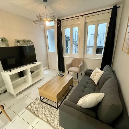 Triplex En Centre-ville - 273 Rouen